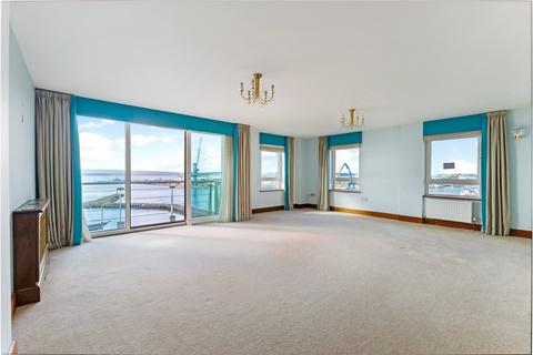 3 bedroom penthouse for sale, The Quay, Poole, Dorset, BH15