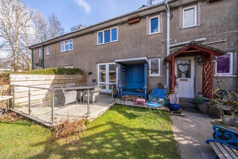 3 bedroom semi-detached house for sale, 22 Beck Nook, Staveley