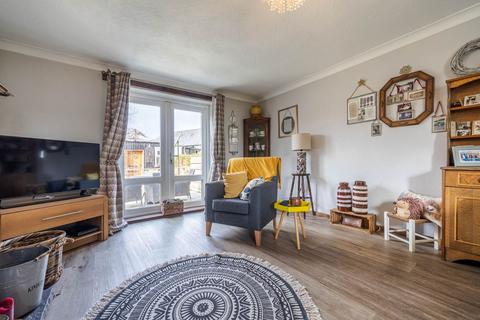 3 bedroom semi-detached house for sale, 22 Beck Nook, Staveley