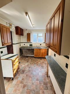 2 bedroom end of terrace house for sale, Brynheulog, Treherbert, Treorchy, Rhondda Cynon Taff. CF42 5HB
