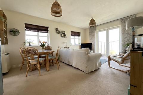 2 bedroom apartment for sale, Green Howards Drive, Scarborough, YO12