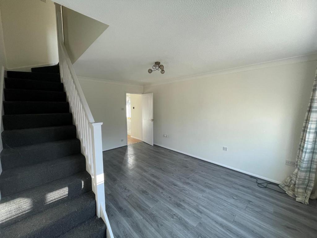 Wide living room 2.jpg