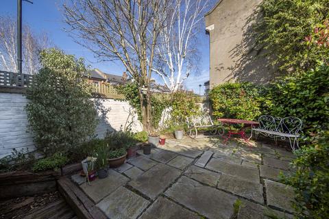 41b Adys Road, London, SE15 4DX
