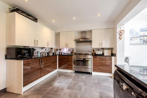 6 Clarence Crescent, Sidcup, DA14 4DF