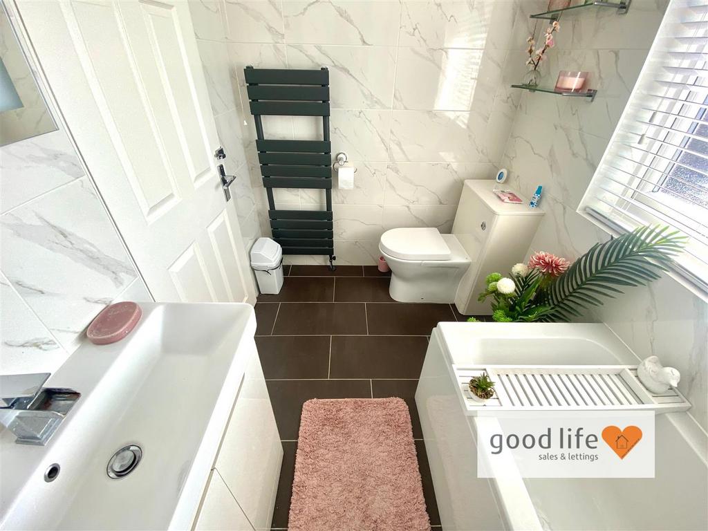 20250320 113752542 i OS39henleyroad.jpg