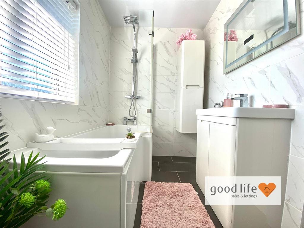 20250320 113810332 i OS39henleyroad.jpg