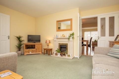 33 Keats Close, Wootton Bassett, Swindon, SN4 8HH