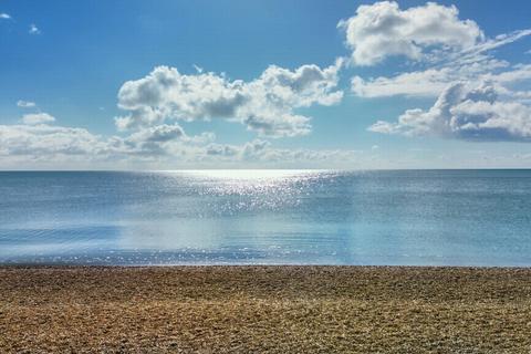 2 bedroom apartment for sale, Castle Bay, Sandgate, CT20