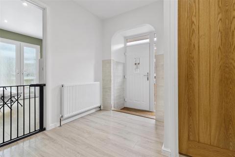 4 bedroom detached bungalow for sale, Manor Park Road, Hailsham