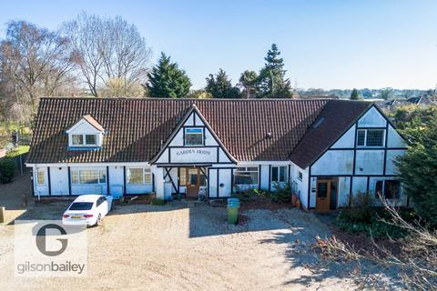 9 bedroom detached house for sale, Salhouse Road, Norwich NR13