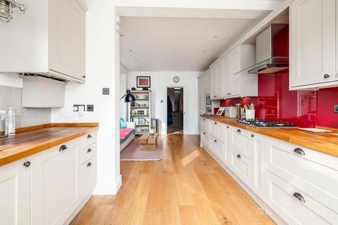 137 Stuart Road, Plymouth, PL1 5LG