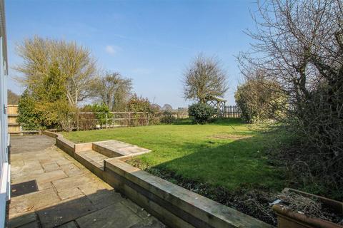 4 bedroom detached house for sale, Park Meadow, Doddinghurst Village, Brentwood.