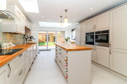 3 bedroom end of terrace house for sale, Marlin Square, Abbots Langley, WD5