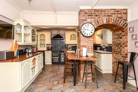 undefined, Queens Road, Llandudno, Conwy, LL30