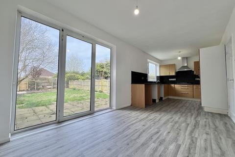 3 bedroom terraced house for sale, Wood Street, Fleetwood FY7