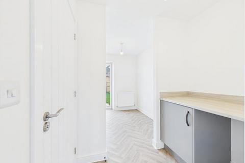 2 bedroom terraced house to rent, Harrow Drive, Boston, Lincolnshire