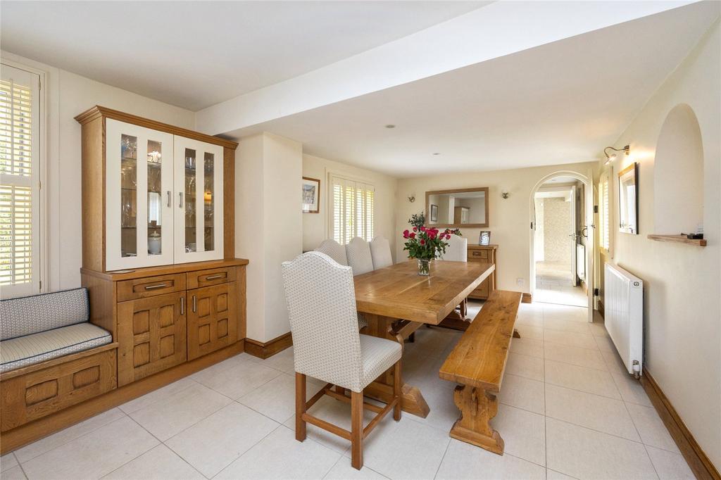 Breakfast Room