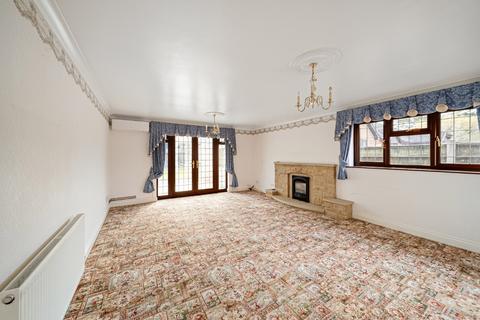 3 bedroom detached bungalow for sale, Arcadia Road, Gravesend DA13