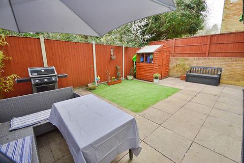 1, Matson Court The Bridle Path, Woodford Green, IG8 9LD