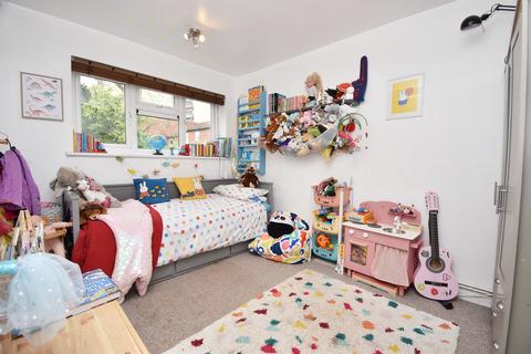1, Matson Court The Bridle Path, Woodford Green, IG8 9LD