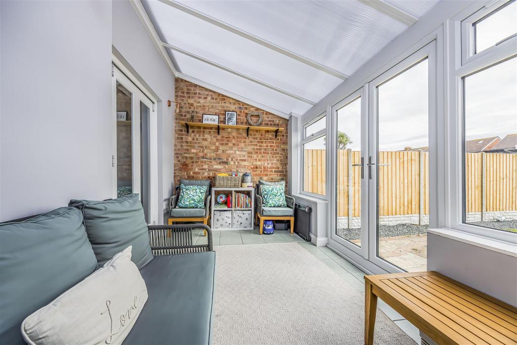 50 Green Lane, Copnor-Portico Marketing-Sold By-37.j