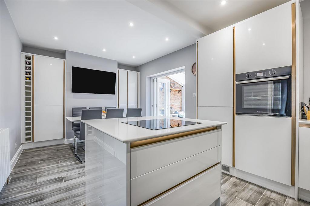 50 Green Lane, Copnor-Portico Marketing-Sold By-16.j