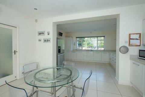 1 The Birches, Orpington, BR6 8NH