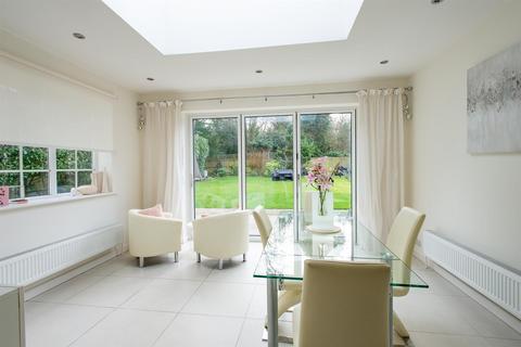 1 The Birches, Orpington, BR6 8NH