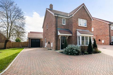 3 bedroom detached house for sale, Antonie Close, Sharnbrook