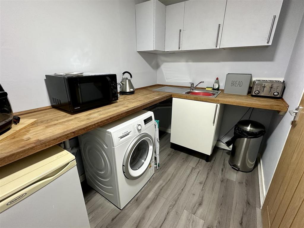 Kitchen (annexe)
