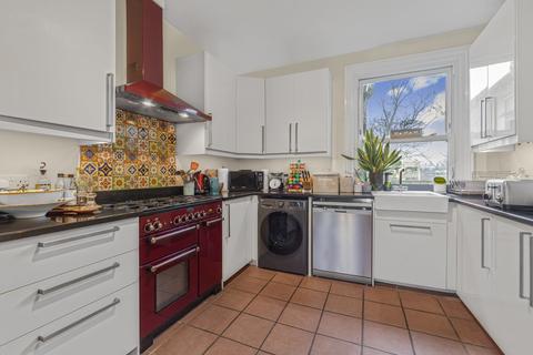 3 bedroom flat for sale, Waller Road,  London, SE14