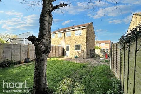 56 Dore Close, Northampton, NN3 8NJ