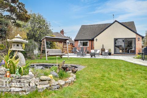 3 bedroom detached bungalow for sale, Gunton St Peters Avenue, Lowestoft