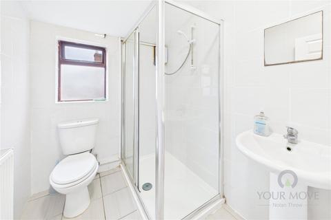 4 bedroom terraced house to rent, Pytchley Street, Northamptonshire NN1