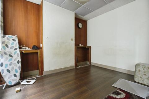 2 bedroom flat for sale, Emma Road, Plaistow, London, E13 0DS