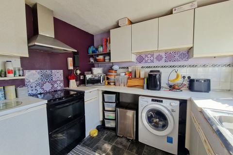 2 bedroom terraced house for sale, Osprey Road, Biggleswade, SG18