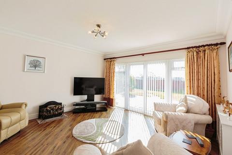 6 bedroom detached house for sale, Larkholme Lane, Fleetwood FY7