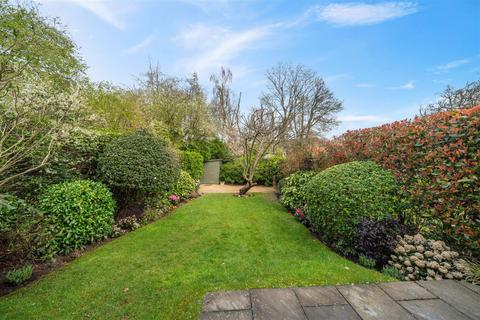 4 bedroom cottage for sale, Temple Fortune Hill, Temple Fortune, London, NW11
