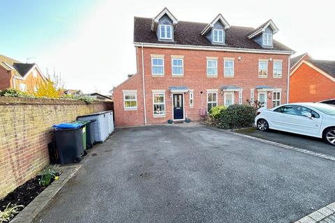 3 bedroom end of terrace house for sale, Lady Grey Avenue, Heathcote, Warwick