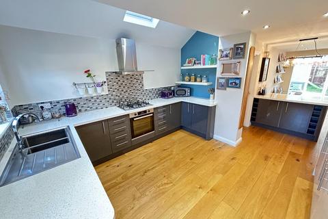 3 bedroom end of terrace house for sale, Lady Grey Avenue, Heathcote, Warwick