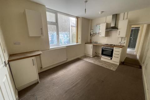 3 bedroom terraced house for sale, John Street, Llanelli