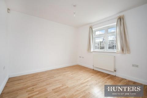 1 Covey Road, Worcester Park, KT4 8RA