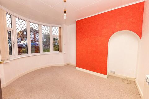 3 bedroom semi-detached house for sale, Hesket Avenue, Oldbury, West Midlands, B68