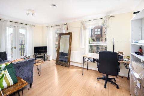 2 bedroom flat to rent, Parr House, 12 Beaulieu Avenue, London, E16