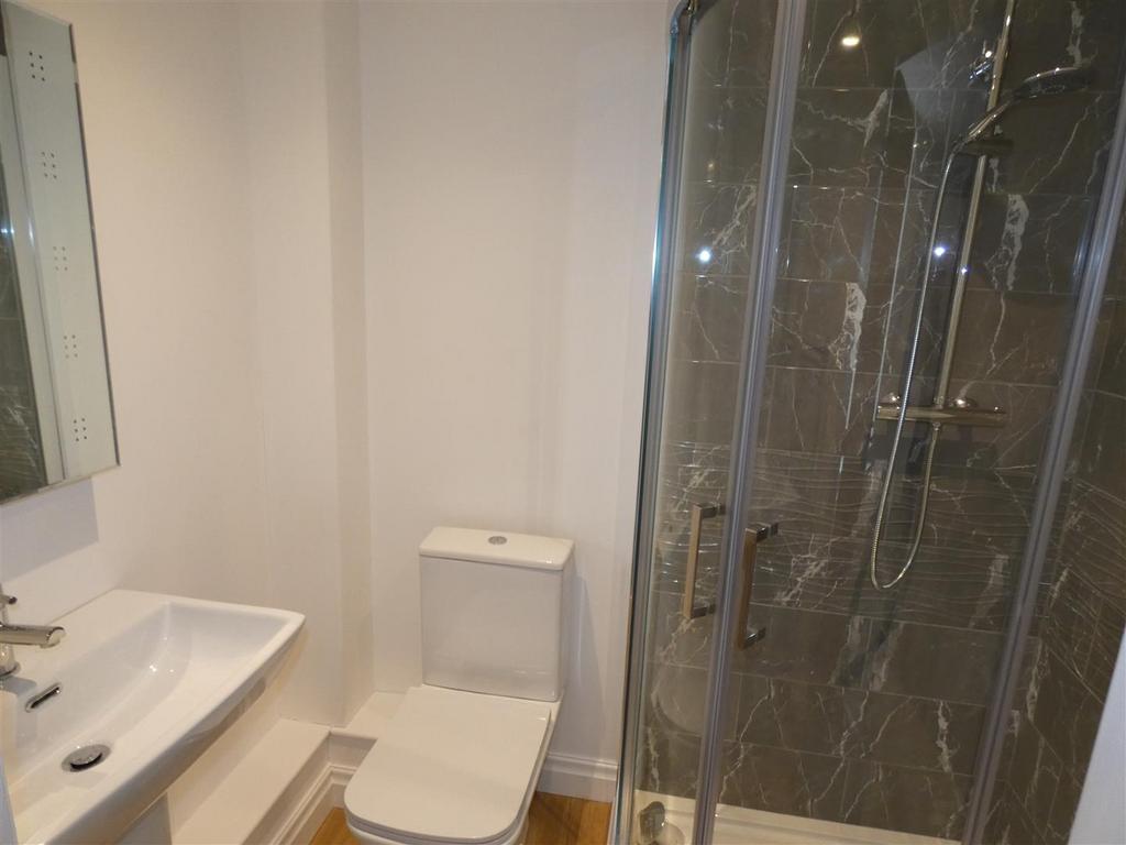 Bedroom Two En-Suite