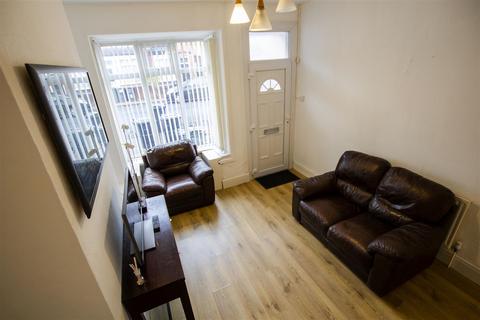 3 bedroom house to rent, Gleave Road, Birmingham B29