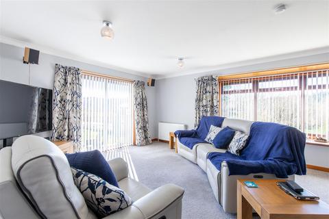 5 Broom Hill, Ballinluig, Pitlochry, PH9 0PN