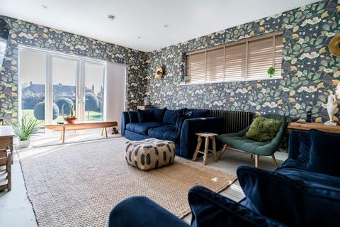 4 bedroom detached house for sale, Rare Opportunity in Thorpe End with Stamp Duty Paid for
