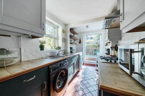 34 Eashing Lane, Godalming, GU7 2JZ
