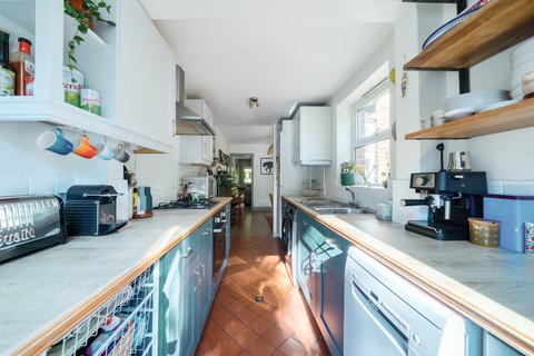 34 Eashing Lane, Godalming, GU7 2JZ